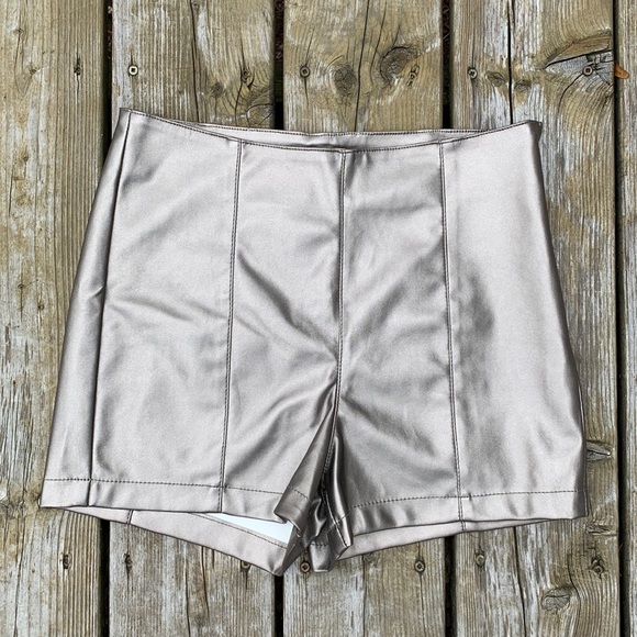 ASOS ⎮ Metallic faux leather shorts - Picture 1 of 8